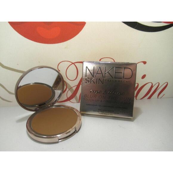 URBAN DECAY NAKED SKIN ONE & DONE BLUR ON THE RUN  MEDIUM TO DARK 0.26 OZ. BOXED - Picture 1 of 1